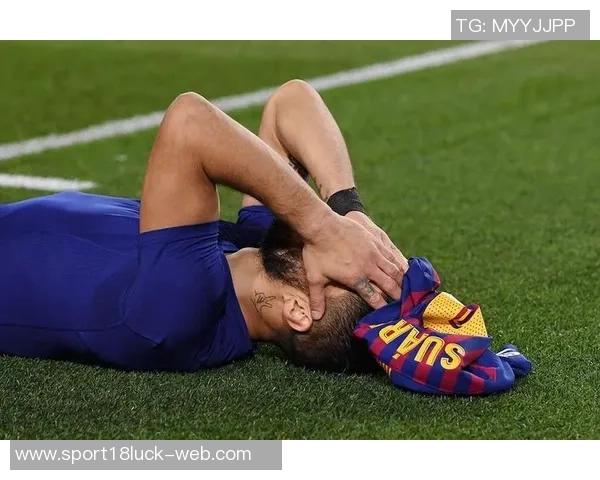 巴萨进攻型中场危机加剧奥尔莫受伤后球队面临人员短缺困境